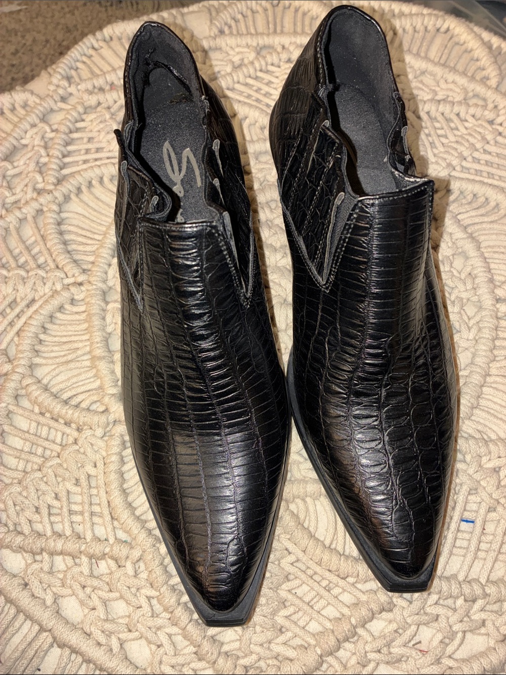 Seven7 Black Croc-Embossed Pointed‎ Slip-On Loafers